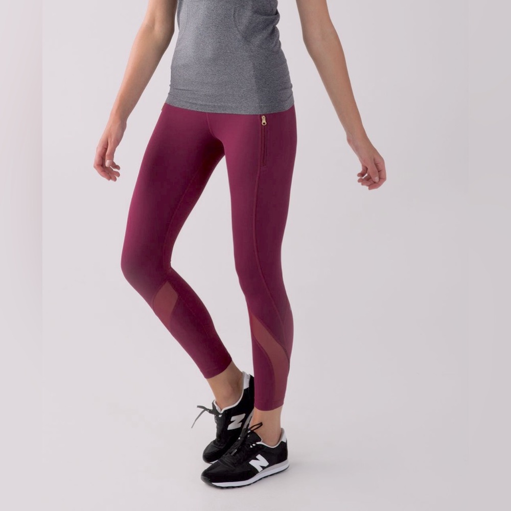 Lululemon RARE inspire tight II (mesh) size 4